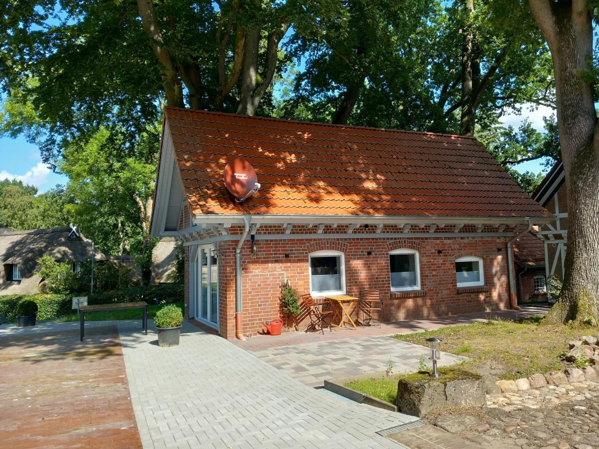 Ferienhaus Heidenest, E-Bike, Bettwaesche Und Handtuecher Zubuchbar Buchholz in der Nordheide Buitenkant foto